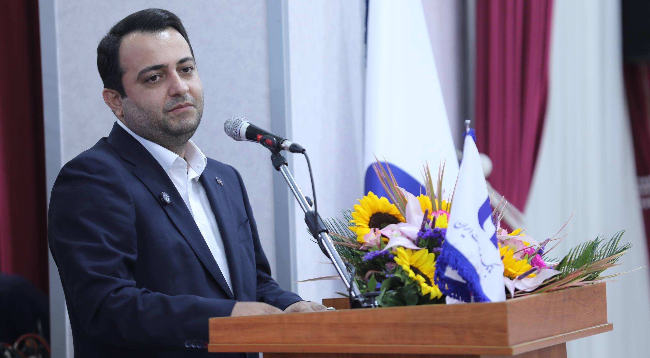 نشست مدیران ادوار بانک صادرات ایران برگزار شد/ محسن سیفی: مهم‌ترین مسئولیت امروز، تداوم مسیر پرافتخار بانک صادرات ایران است